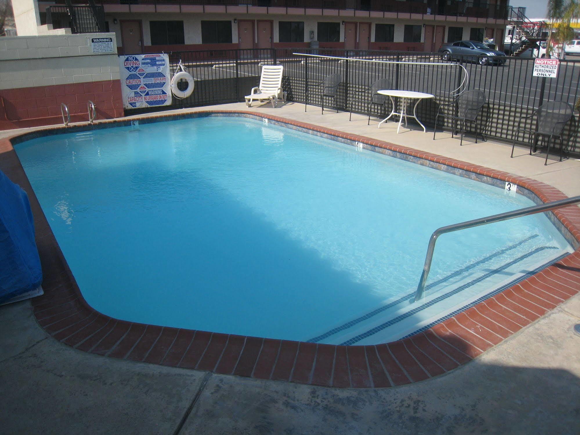 Motel 8 Maricopa エクステリア 写真